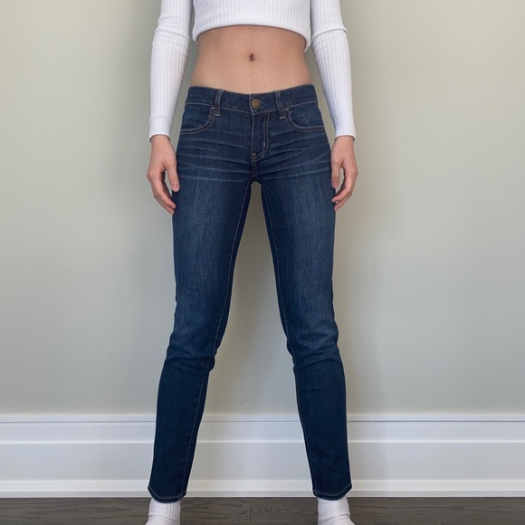 American eagle low waisted skinny jeans